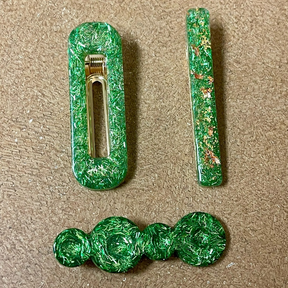 Glitter Green Aligator Hair Clip Set/3 - Picture 9 of 12